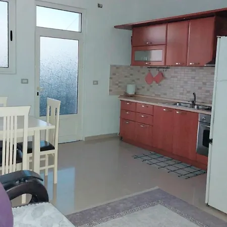 Apartmán House Ura E Mesit *