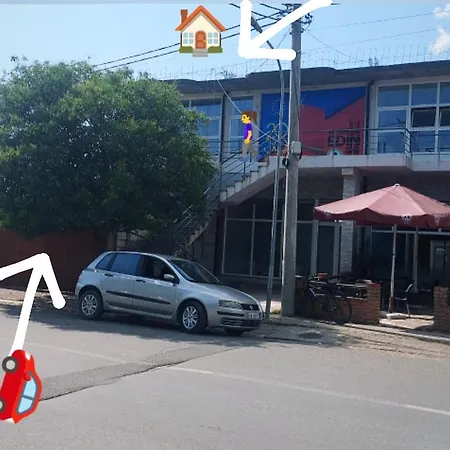 Apartmán House Ura E Mesit *